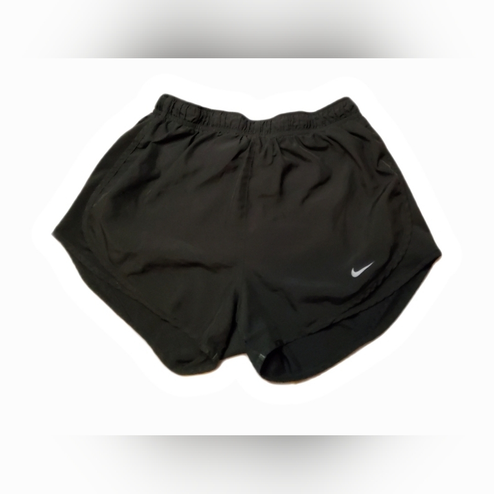 Nike Dri-FIT Tempo Running Shorts - Women’s Medium